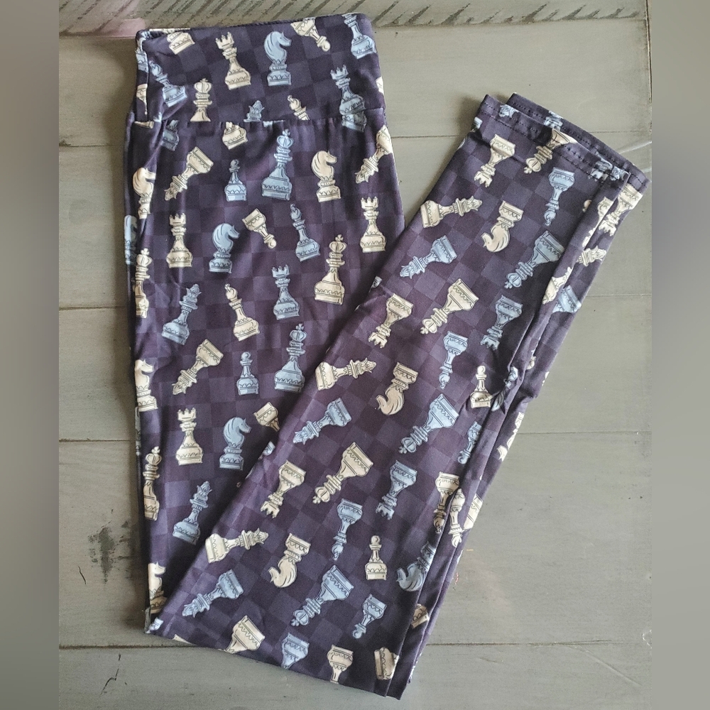 Chess Leggings
